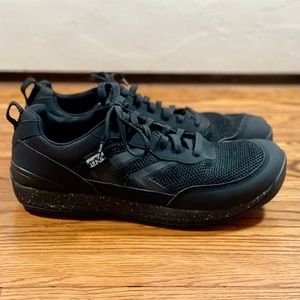 Lems Primal Pursuit trail running shoes in black. Size 12.5